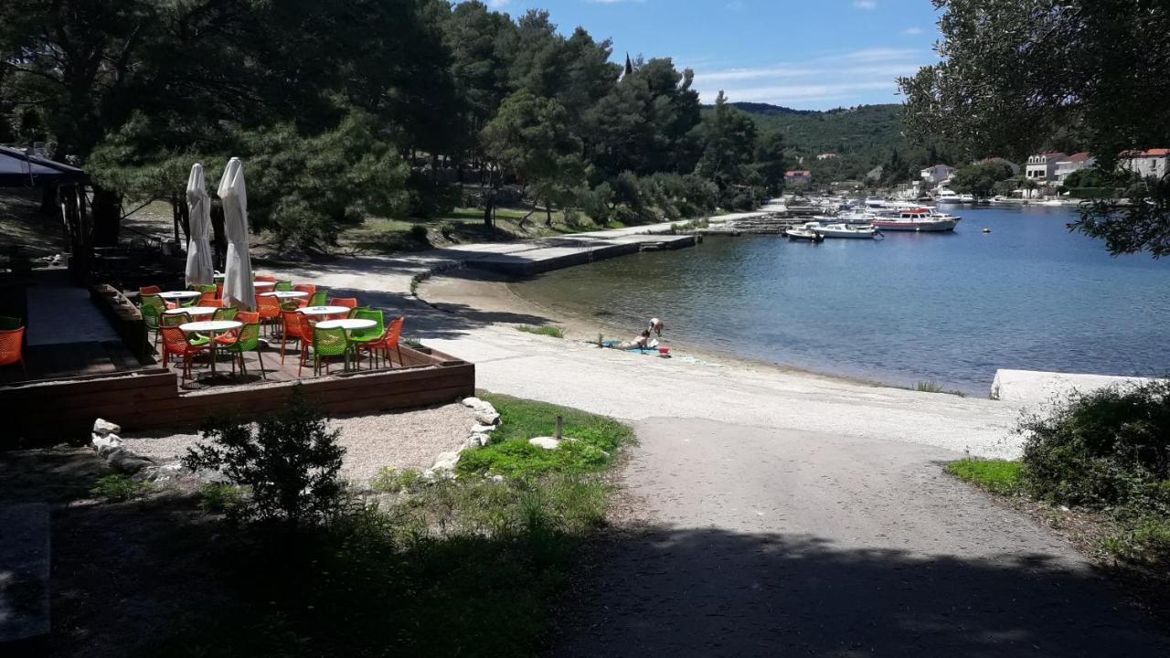Apartments Iris Korcula Town Exterior photo