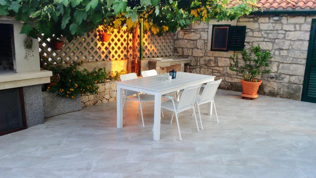 Apartments Iris Korcula Town Exterior photo